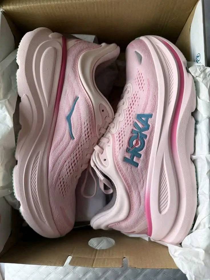 Hoka Sneakers Pallet